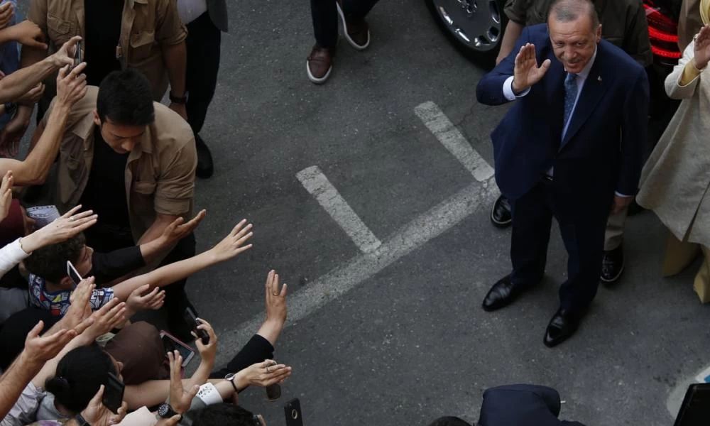 Πόθος του Ερντογάν είναι η Τουρκία «να κυβερνήσει τον κόσμο και να γράψει ιστορία»